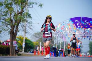 BIB: 40082
                            <button type="button" onclick="openModal(10083417)" class="btn btn-primary btn-sm float-right btn-popup" data-toggle="modal" data-target=".modal-high-quality">
                        <i class="fas fa-shopping-cart"></i> Add to Cart
                    </button>
                                            <button type="button" onclick="isThisMe(10083417, true)" class="btn btn-success btn-sm float-right btn-popup btn-isme hidden" data-toggle="tooltip" data-placement="bottom" title="นี่คือรูปของคุณใช่ไหม คลิกที่นี่เพื่อเอาเข้าอัลบั้ม">
                        <i class="fas fa-plus"></i> Add to album
                    </button>
                    <button type="button" onclick="isThisMe(10083417, false)" class="btn btn-warning btn-sm float-right btn-popup btn-isnotme hidden">
                        <i class="fas fa-ban"></i> Remove from album
                    </button>
